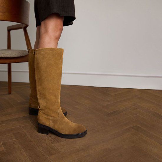 Manfield Dames Donkere Beige Suède Hoge Laarzen Maat 37