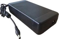 CoreParts MBA1398 netvoeding & inverter Zwart