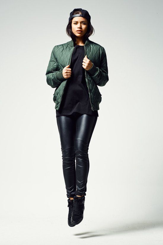 Urban Classics - Diamond Quilt Nylon Jacket - Groen - Maat M