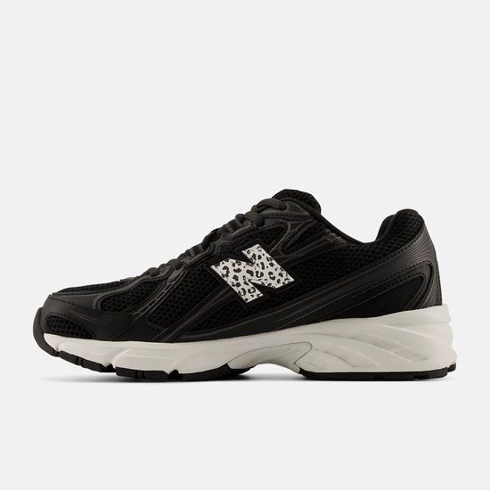 New Balance 740 Unisex Zwart EU 37