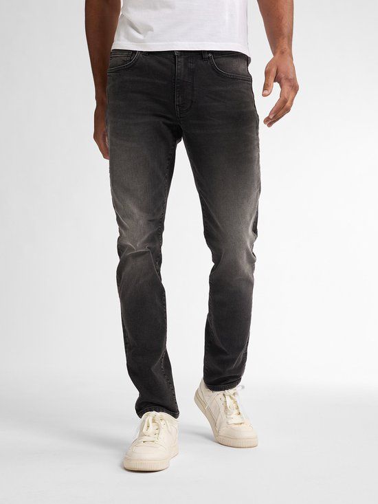 Petrol Industries Heren Slim Fit Jeans Seaham Everglades Zwart W29L34