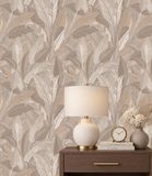 Dutch Wallcoverings Renaissance Leaves Beige, Taupe, Bruin Vliesbehang 10m x 53cm RE521053