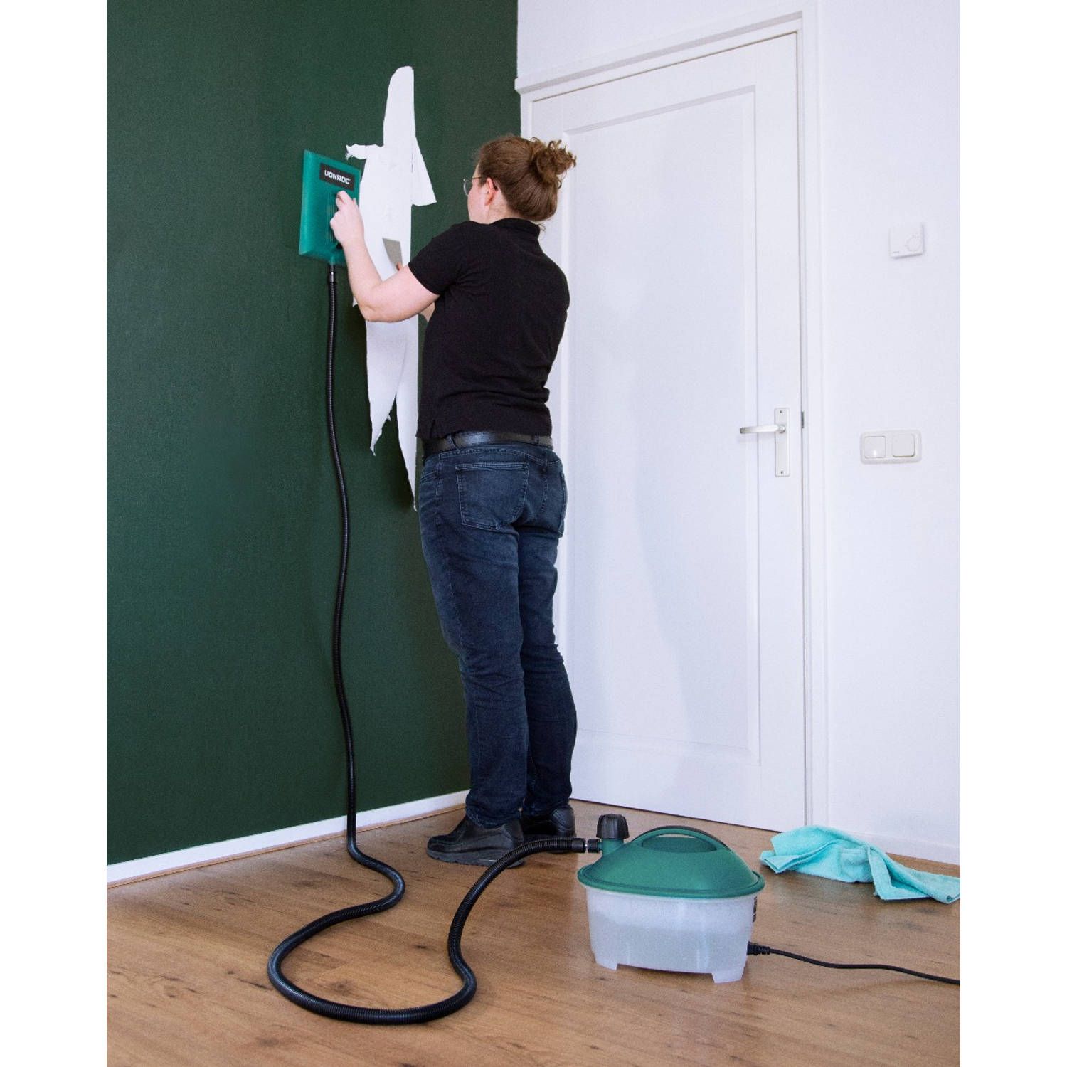 VONROC Behangafstomer – 2000W – 4.5Liter & 3.5m slang