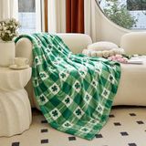 Elegant Comfort Velvet Touch St. Patrick's Day Iers klaverblad bedrukte fleecedeken, 127 x 152,4 cm