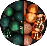 Merkloos / Sans marque Kerstversiering 24x stuks kunststof kerstballen mix van donkergroen en koper 6 cm