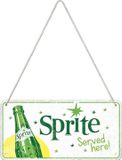 Nostalgic Art Merchandising Metalen Wandbord (Hangbord) Sprite Served here - 15 x 20 cm met koord