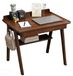 Bureau en bois moderne avec étagères et crochets