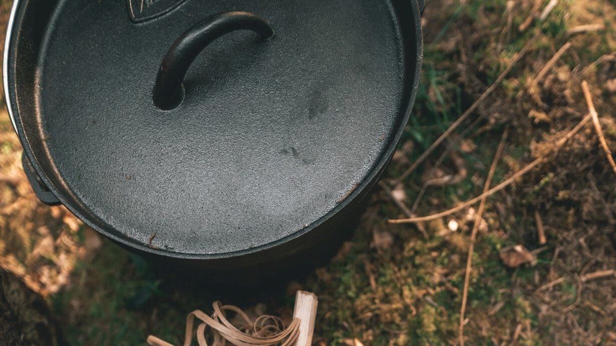 Robens Carson Dutch Oven 11.3L - Zwart