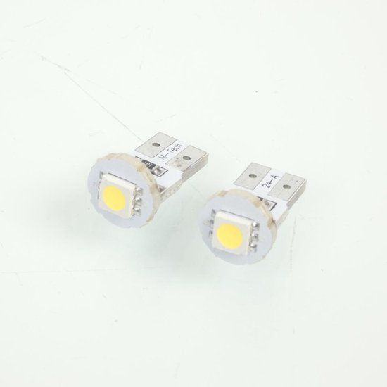 M-Tech Ampoule LED pour Auto 12V 0.32W W2.1x9.5d T10 W5W