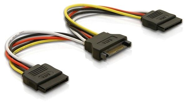 DeLOCK Cable Power SATA 15pin to 2x SATA HDD - 0.15m