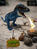 Halay Jurassic RC Dinosaurus T-Rex - Télécommandé - Effets lumineux et sonores - Fonction fumée - Réaliste et facile à utiliser