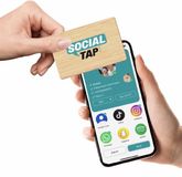 MikaMax Digitaal Visitekaartje – NFC Card – Social Tap – Contactloos Netwerken – Bamboe Pasje