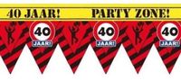 Merkloos 40 jaar party tape/markeerlint waarschuwing - 12 meter - Verjaardag afzetlinten - feestartikelen
