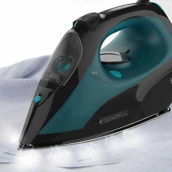 Black & Decker BXIR2403E - Stoomstrijkijzer - 2400W - Keramische zoolplaat - Zwart