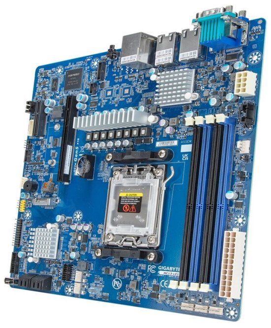 Gigabyte MC13-LE1 Serie - Moederbord - Socket AM5 - DDR5 - Micro-ATX