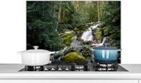KitchenYeah Spatscherm keuken 80x55 cm - Waterval - Bomen - Herfst - Aluminium