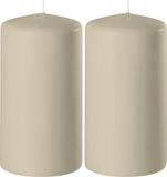 Enlightening Candles 2x Bougies cylindriques/stompkaarsen beige 6 x 12 cm 45 heures de combustion - Bougies inodores beige