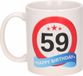 Bellatio Decorations Beallatio Decorations - 59 jaar Verjaardag koffiemok - cadeau beker - stopbord print met happy birthday - 300 ml - keramiek - wit