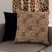 PETTI Artigiani Italiani - 1 paar kussenslopen 50 x 50 cm van microvezel, decoratief kussen voor slaapkamer, bank, woonkamer, set met 2 kussenslopen, oranje (Animalier), 100% Made in Italy