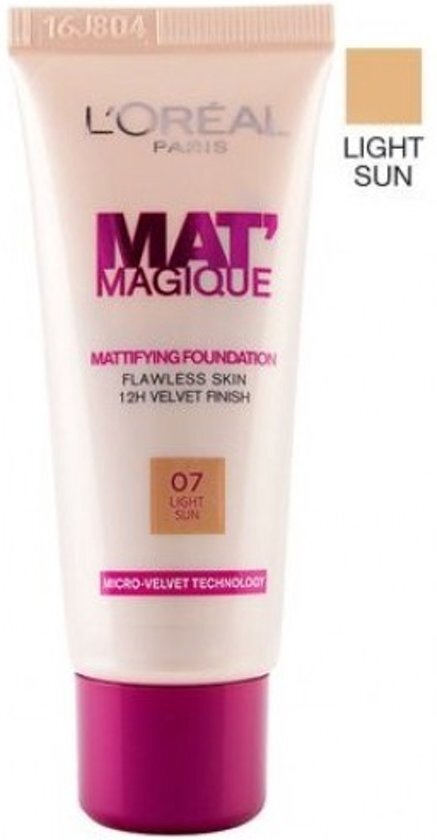 L'Oréal Loreal - Mat Magique Foundation - 07 Light Sun