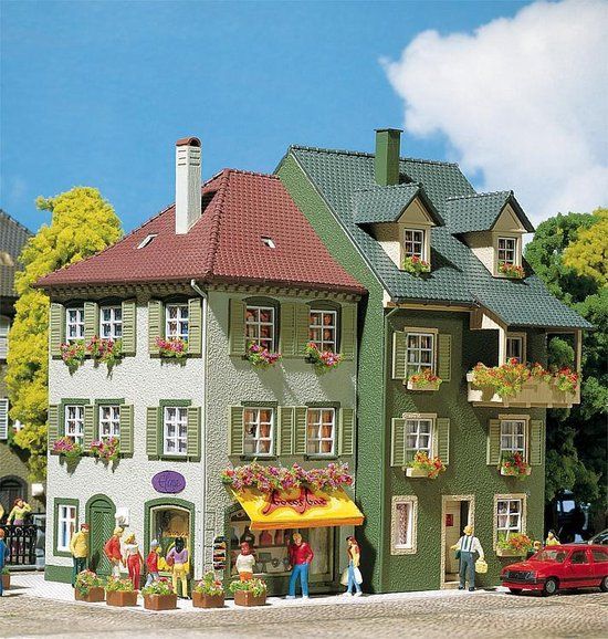 Faller - 2 Stadhuizen - Schaal H0 - Modelbouwdecoratie - 4104090004149