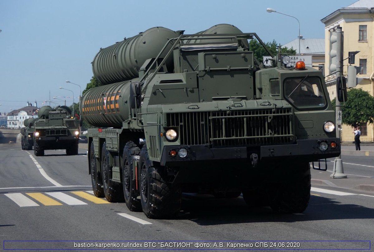 Zvezda 5068 1:72 S-400 \"Trium\" AA Missile Sys. SA-21 - Modelbouwset