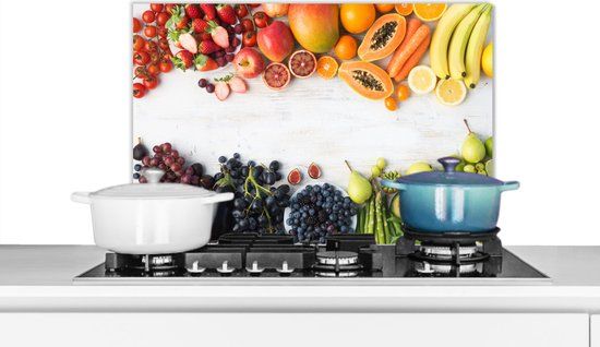 KitchenYeah Spatscherm keuken 60x40 cm - Fruit - Regenboog - Aardbei - Druiven - Papaya - Aluminium