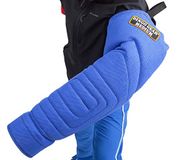 Dingo Gear Middelgrote harde nylcot bijtmouw met handvat en grip aan de binnenkant van de bijtbeschermer voor IGP, sport, hondentraining, blauw, bijtniveau 4 - gevorderd (S01968)