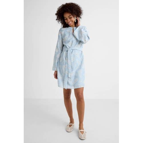Ruby Ruby broderie midi jurk lichtblauw