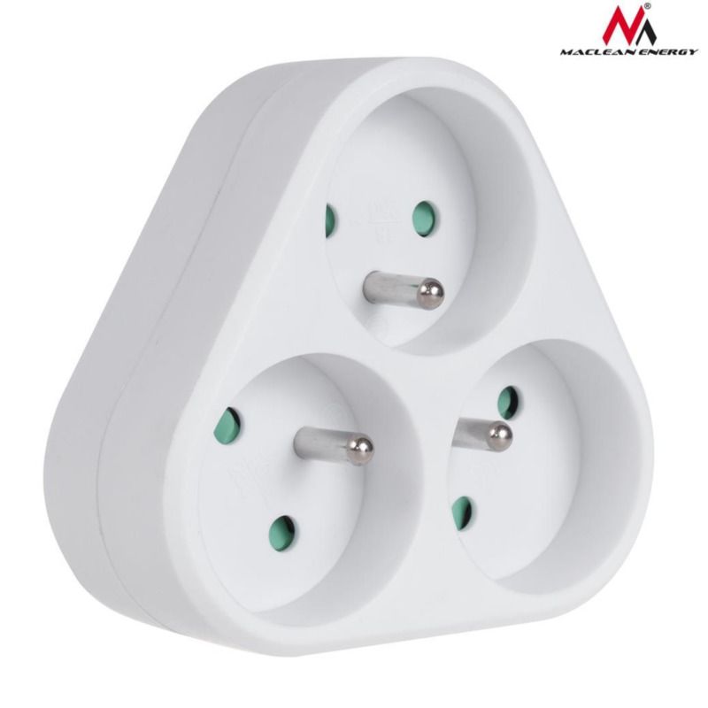 Maclean Energy Drievoudige stroomuitgang met aarding MCE214 3x16A