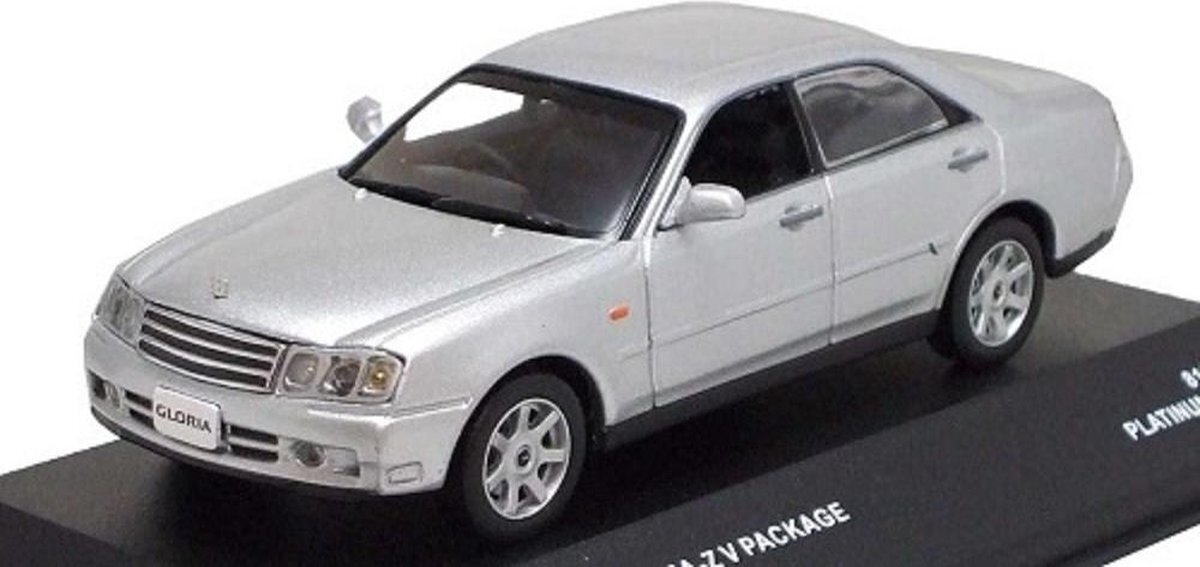 NISSAN Gloria Ultima-Z V Package 2001 - 1:43 - J-Collection