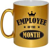 Bellatio Decorations Collega cadeau koffiemok - beker - Employee of the month - werknemer van de maand - goud - personeel