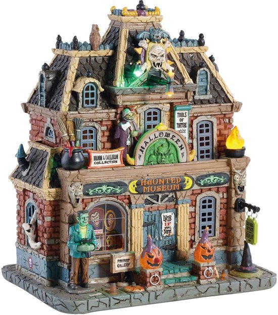 LEMAX Haunted museum with 4.5v adaptor