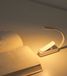 Merkloos / Sans marque Oplaadbare leeslamp voor in bed - Oogvriendelijk, 3 kleurtemperaturen - Klein, lichtgewicht, clip-on leeslampje voor studeren - Wit