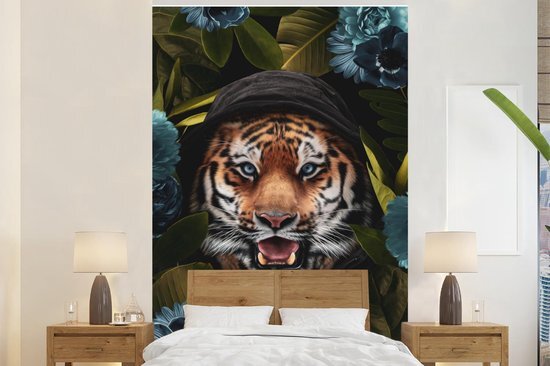 Nr1Wallpaper Behang - Fotobehang Tijger - Kleding - Planten - Breedte 225 cm x hoogte 350 cm