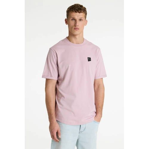 CHASIN' regular T-shirt roze