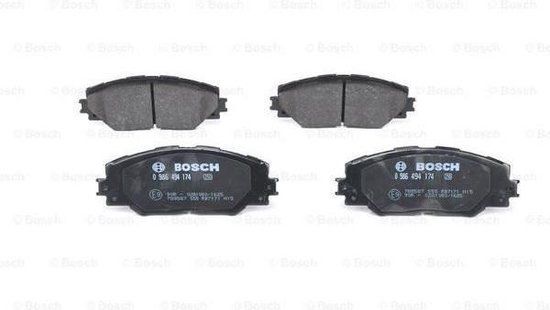 BOSCH 0986494174 Jeu de 4 plaquettes de frein à disque d'origine