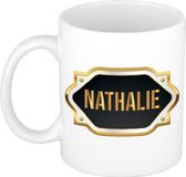 Bellatio Decorations Nathalie naam cadeau mok / beker met gouden embleem - kado verjaardag/ moeder/ pensioen/ geslaagd/ bedankt