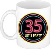Bellatio Decorations Verjaardag mok / beker - Lets party 35 jaar - neon - 300 ml