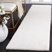 SAFAVIEH Hedendaags tapijt voor machinewasbaar en antislip - woonkamer, eetkamer, slaapkamer - Faux Rabbit Fur Collection, korte pool, crème, 62 x 240 cm