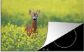 Merkloos KitchenYeah® Inductie beschermer 80x52 cm - Ree in een veld vol bloemen - Inductie kookplaat accessoire