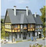 Auhagen 12343 H0, TT Woning Bahnhofstr. 1