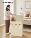 SONGMICS Panier à linge à 3 compartiments, 160 L, avec couvercle, 5 étiquettes | Panier à linge, sac intérieur amovible et lavable, buanderie, chambre, Blanc crème et Marron caramel, Collection TINA RLH013W01