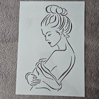 Vrouw met knot Stencil A4 Herbruikbaar - Knutselen & Scrapbooking