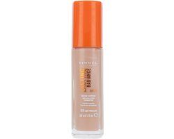 Rimmel Lasting Radiance Foundation - 010 Light Porcelain - 30ml