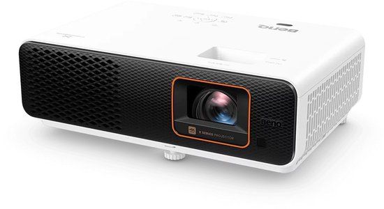 BenQ X500i gaming beamer