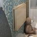 Bureau flottant en pin massif pour montage mural