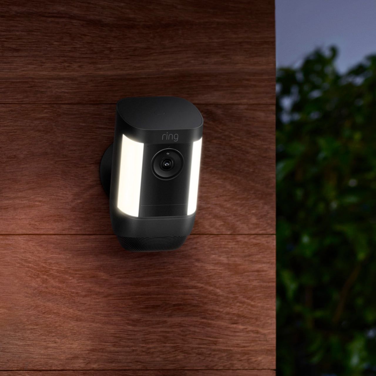 Ring Spotlight Cam Pro Battery - Beveiligingscamera - Zwart