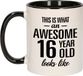 Bellatio Decorations Bol Cadeau Awesome 16 year old beker / mok - zwart met wit - 300 ml keramiek