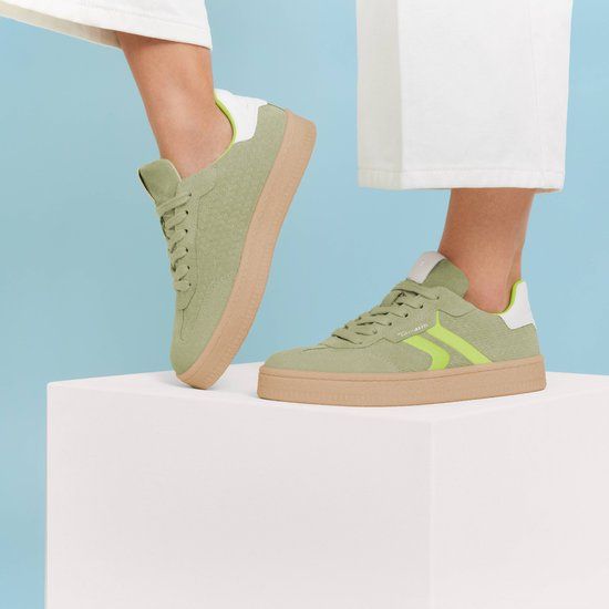 Tamaris Sneakers groen Suede